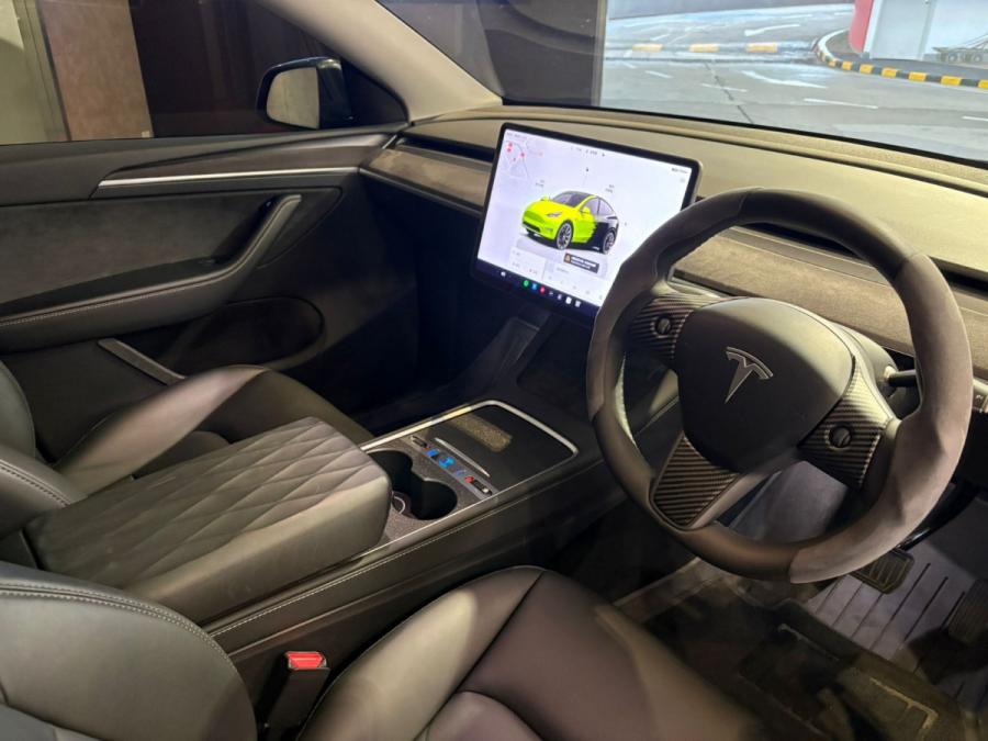 Model Y Lond Range - Image 3